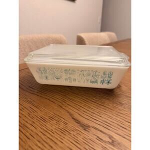 Vintage Pyrex Butterprint Refrigerator Dish w/ Lid – Turquoise